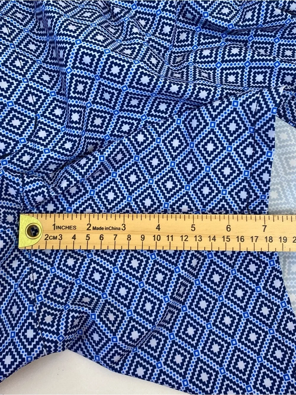 Land’s End Lined Sunset Swim Trunks Blue Geometric 7” Inseam XL (40-42)